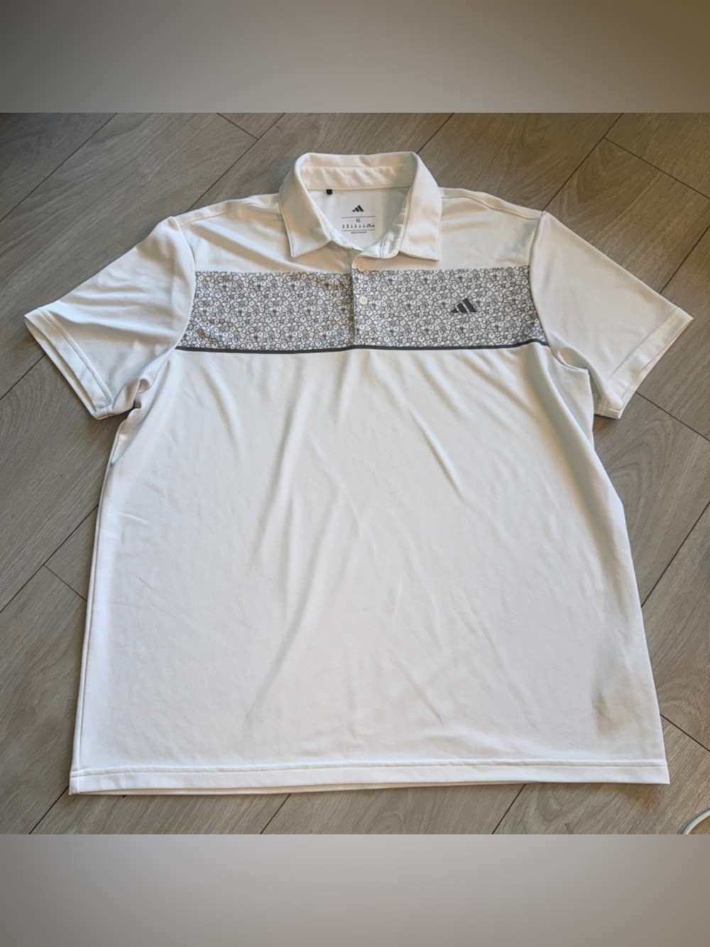 Adidas Golf Polo Shirt Men XL White Gray Floral Stripe Short Sleeve Performance